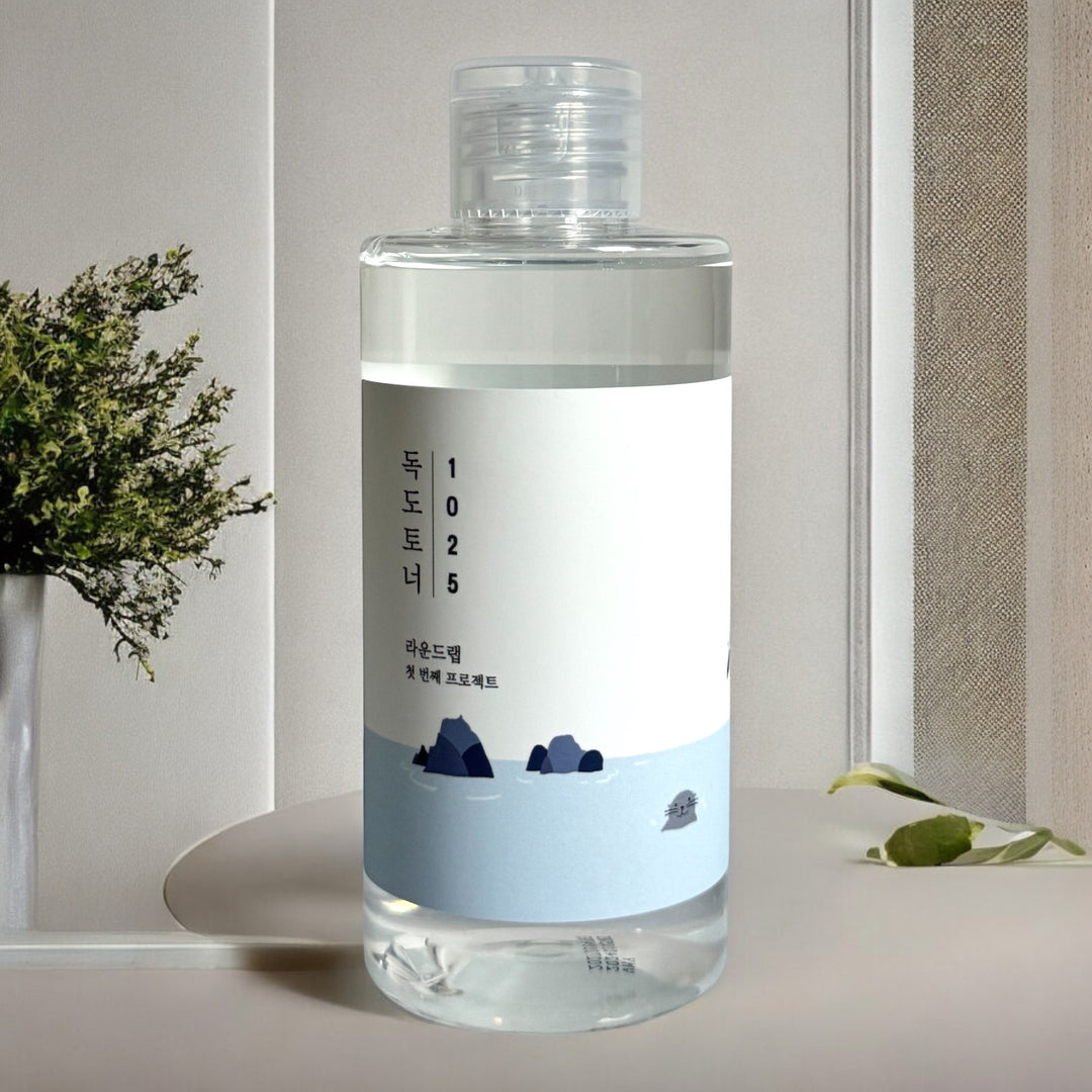 1025 Dokdo Toner - Glamour Glow