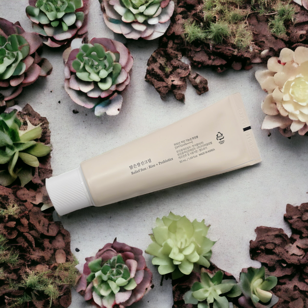 Relief Sun: Rice + Probiotic SPF50+ PA++++ - Glamour Glow