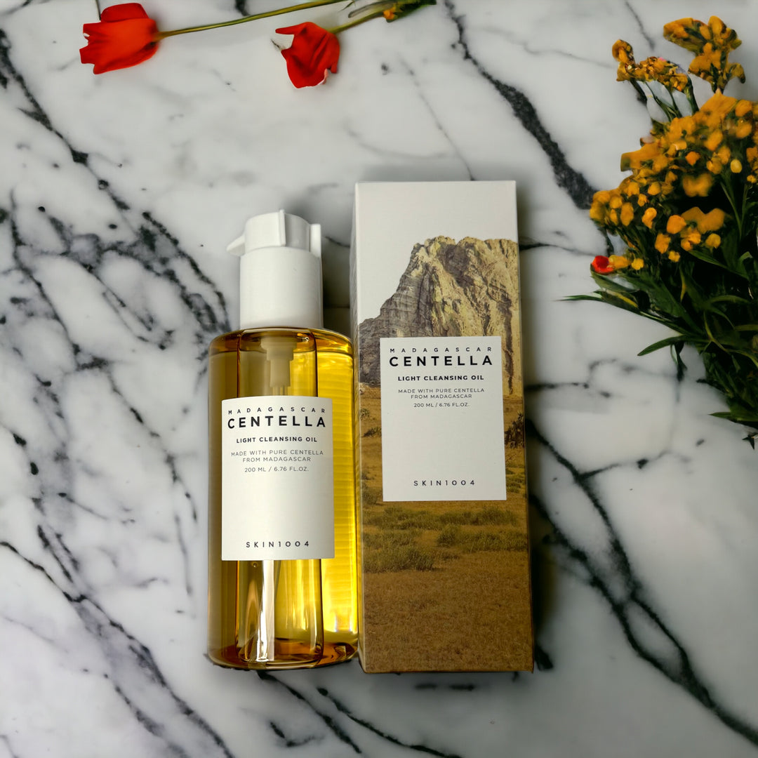 Madagascar Centella Light Cleansing Oil - Glamour Glow