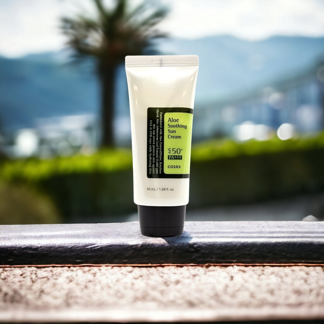 Aloe Soothing Sun Cream (SPF50 pa+++) - Glamour Glow