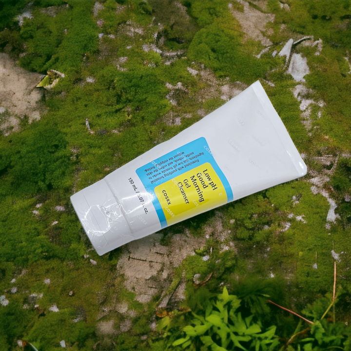 Low pH Good Morning Gel Cleanser - Glamour Glow